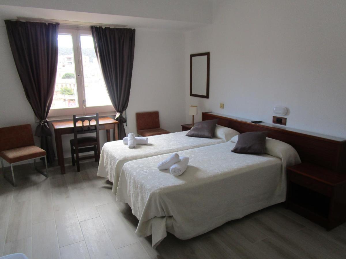 Hotel Gesòria Porta Ferrada Sant Feliu de Guixols Exterior foto